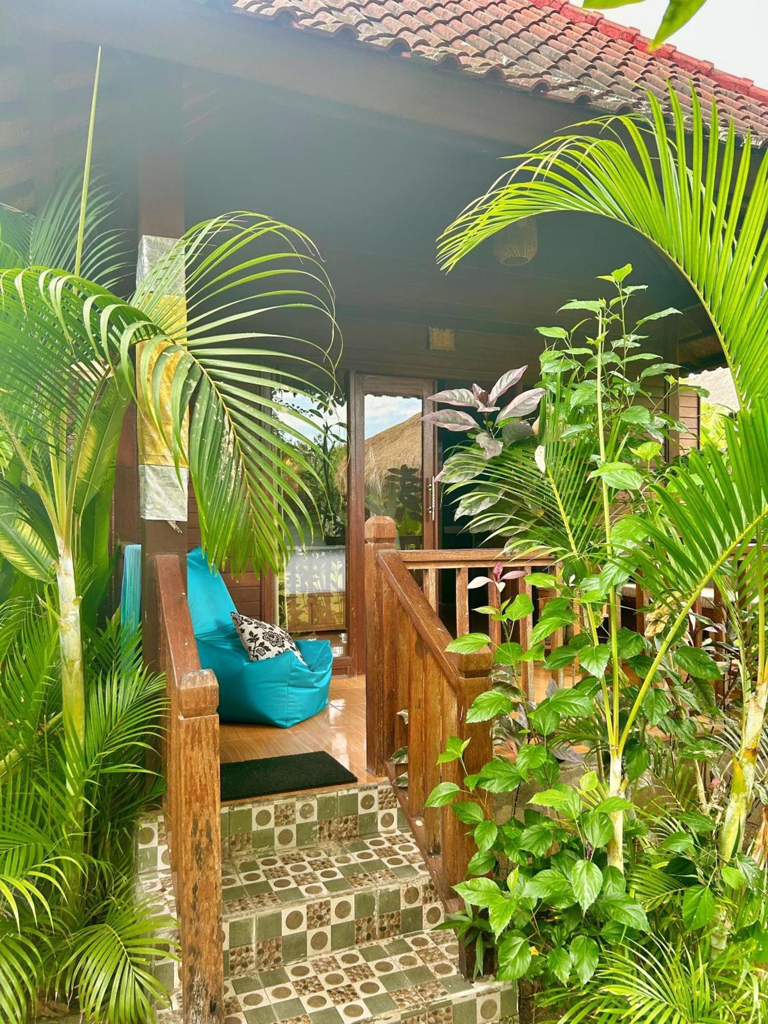 Island Garden Huts Lembongan Bed and Breakfast Εξωτερικό φωτογραφία